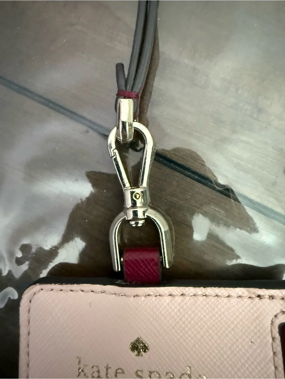 Kate Spade Cat’s Meow Cat Card Holder Wallet ID Lanyard Burgundy